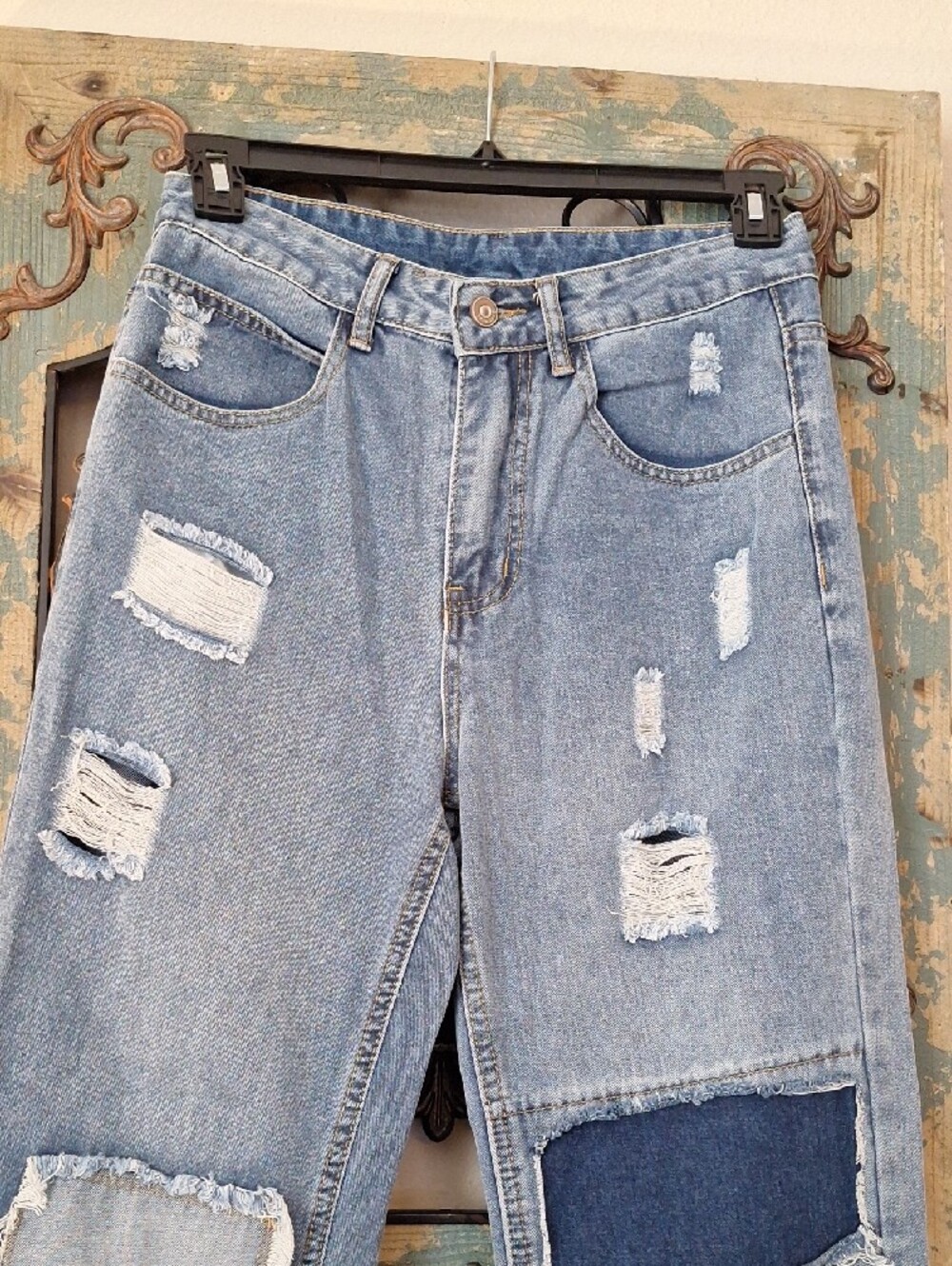 Blue Patchwork Boyfriend Jeans with Dark Denim Accents. Size XS - Picture 7 of 9